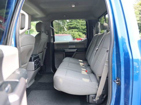 Used 2018 Ford F150 XLT w/ Equipment Group 302A Luxury AWD/4WD image 14