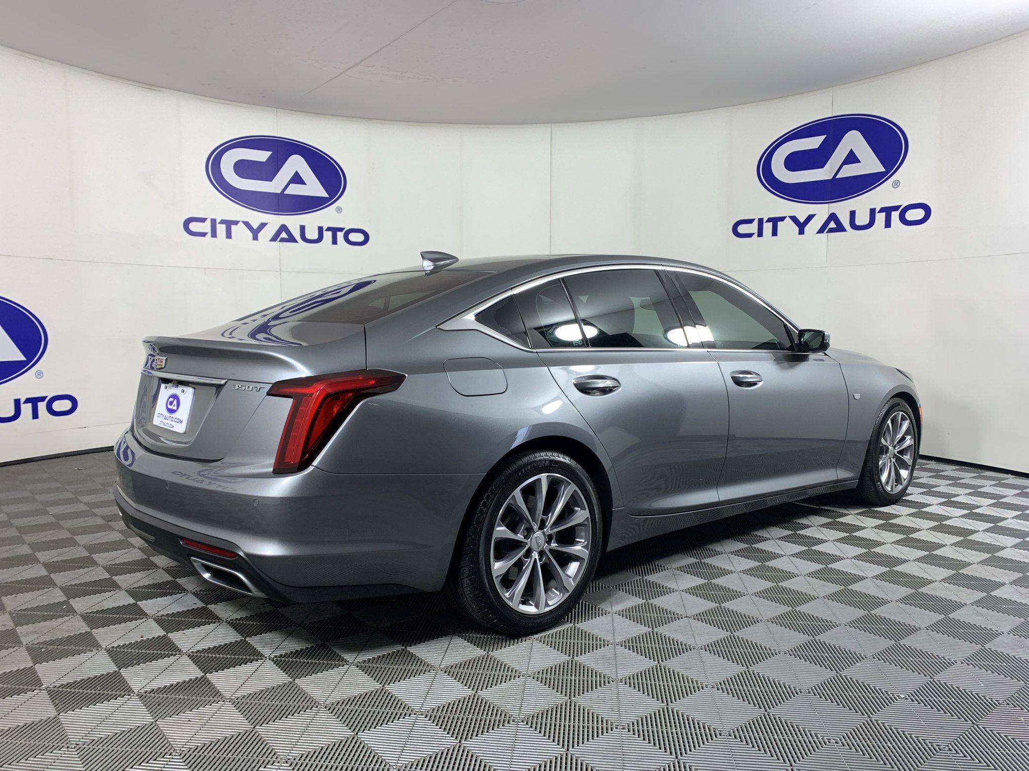 Used 2020 Cadillac CT5 Premium Luxury RWD image 3
