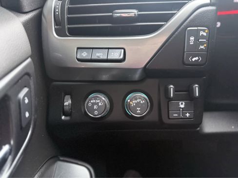 Used 2020 Chevrolet Tahoe Premier image 15