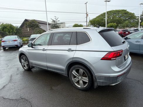 Used 2021 Volkswagen Tiguan SEL FWD image 4