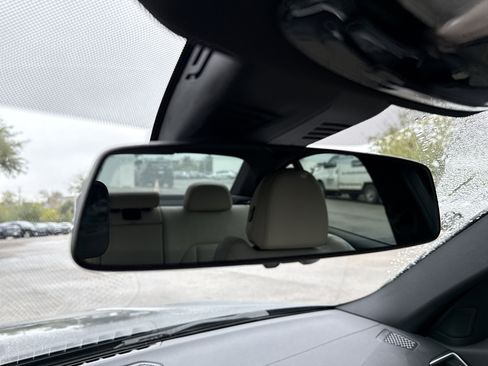 Used 2020 BMW 330i 330i w/ M Sport Package image 26