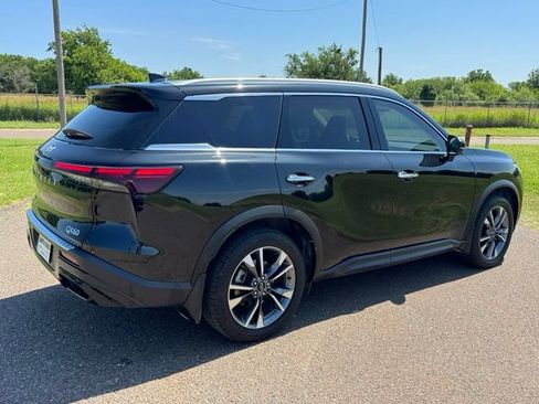 Used 2023 INFINITI QX60 Luxe w/ Vision Package AWD/4WD image 6