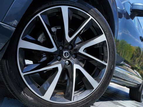 Used 2023 Volvo XC90 B6 Plus w/ Protection Package Premier AWD/4WD image 92