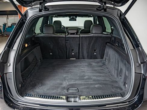 Used 2025 Mercedes-Benz GLE 350 4MATIC w/ AMG Line Exterior image 38