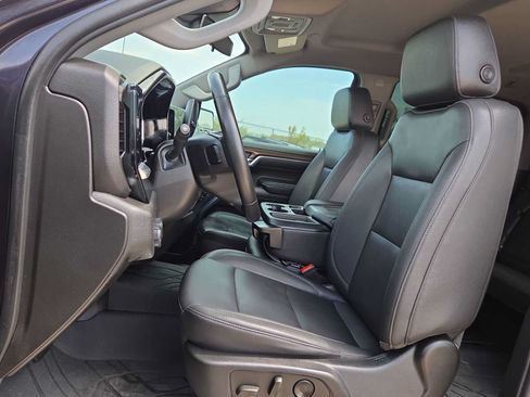 Used 2024 Chevrolet Silverado 1500 LT w/ Leather Package RWD image 15