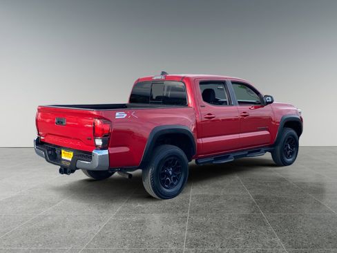 Used 2023 Toyota Tacoma SR5 image 5