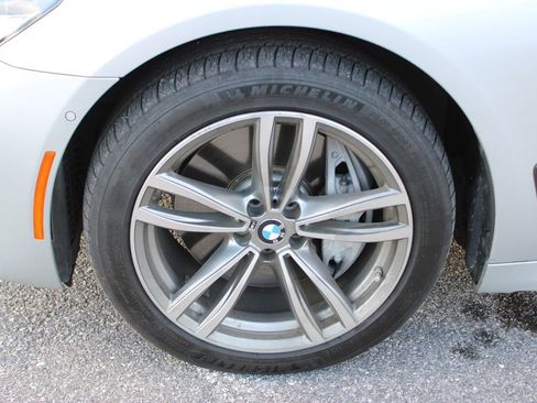 Used 2018 BMW 750i xDrive image 31