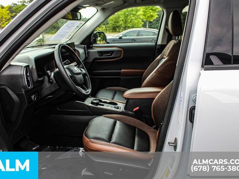 Used 2025 Ford Bronco Sport Outer Banks w/ Outer Banks Tech Package+ AWD/4WD image 16