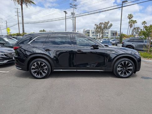 Used 2024 MAZDA CX-90 Plug-In Hybrid w/ Premium Pkg AWD/4WD image 9