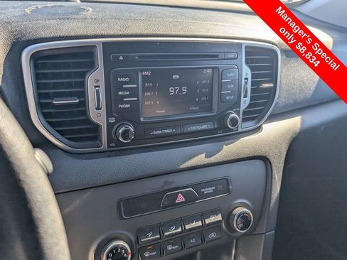 Used 2017 Kia Sportage LX image 21