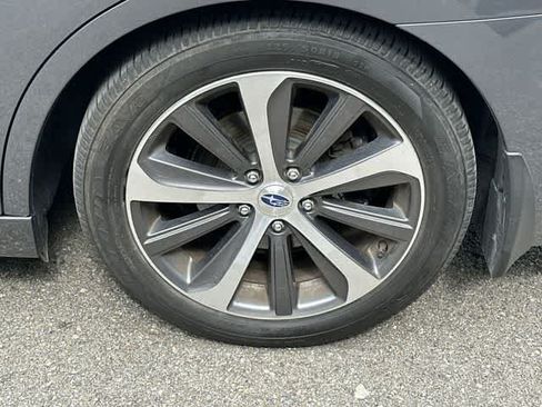 Used 2018 Subaru Legacy 2.5i Limited w/ Popular Package #2A AWD/4WD image 5