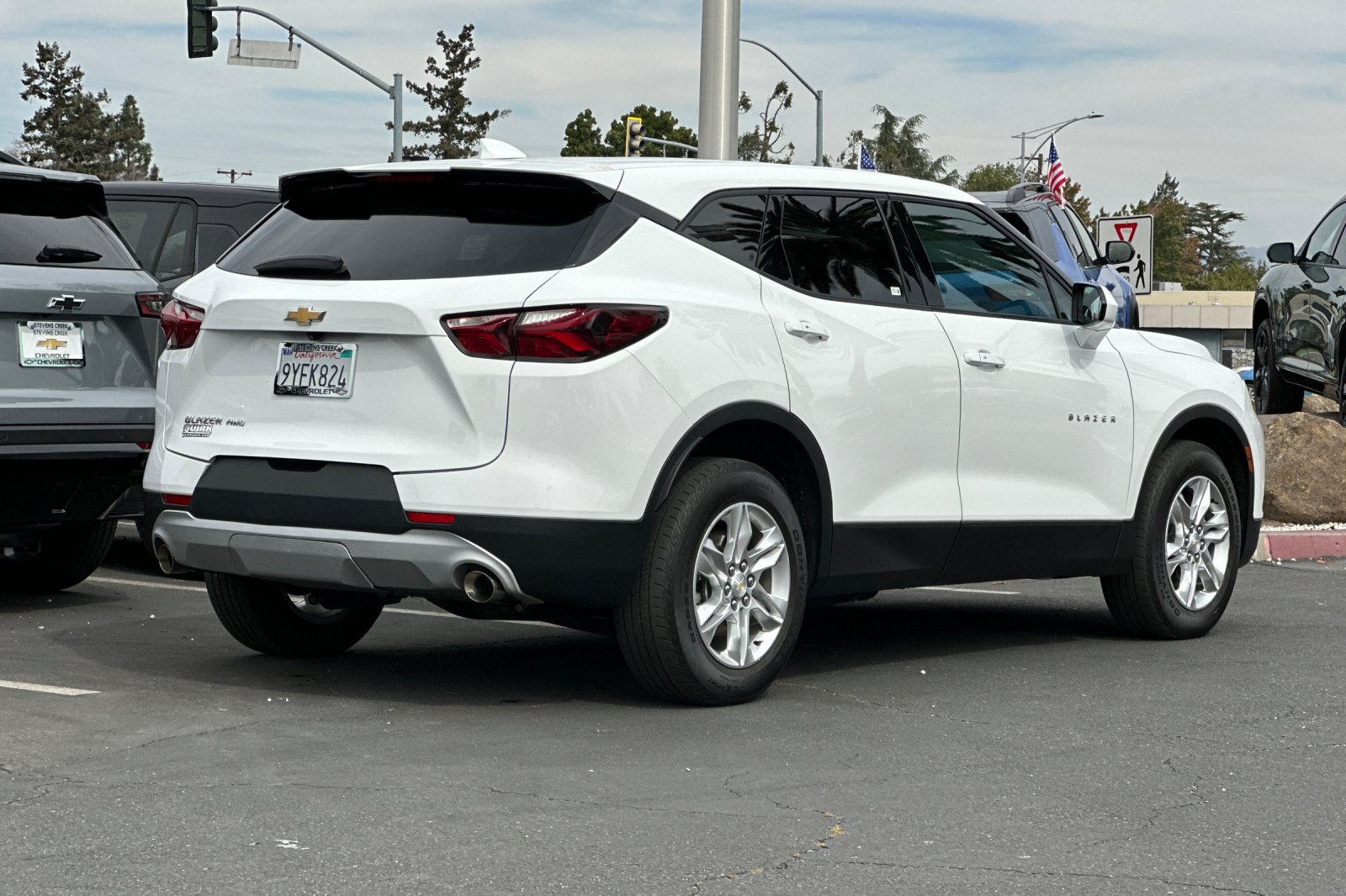 Used 2021 Chevrolet Blazer LT AWD/4WD image 4