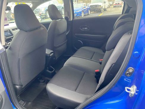 Used 2022 Honda HR-V EX image 11