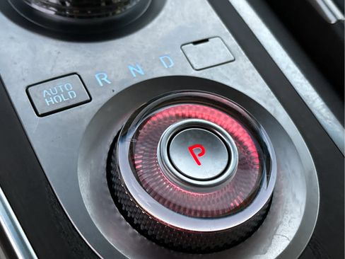 Used 2024 Genesis GV80 3.5T w/ Prestige Package image 22