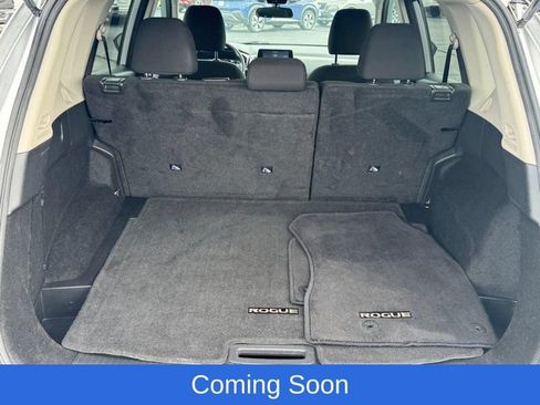Used 2024 Nissan Rogue S FWD image 5