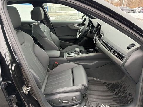 Used 2025 Audi A4 2.0T Premium w/ Convenience Package image 25