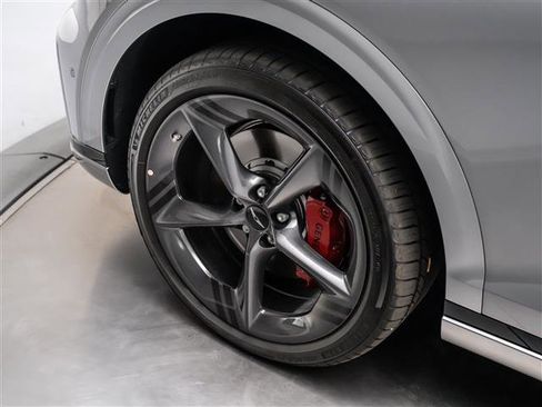 New 2026 Genesis GV70 3.5T Sport Prestige image 12