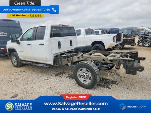 Used 2021 Chevrolet Silverado 2500 W/T w/ WT Fleet Convenience Package image 3