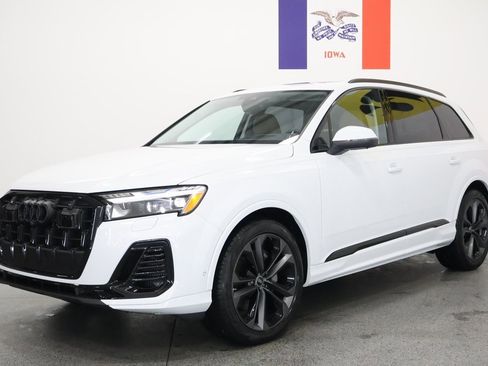 Used 2025 Audi Q7 3.0T Prestige image 8
