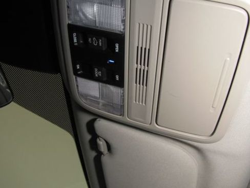 Certified 2025 Honda Odyssey EX-L image 8