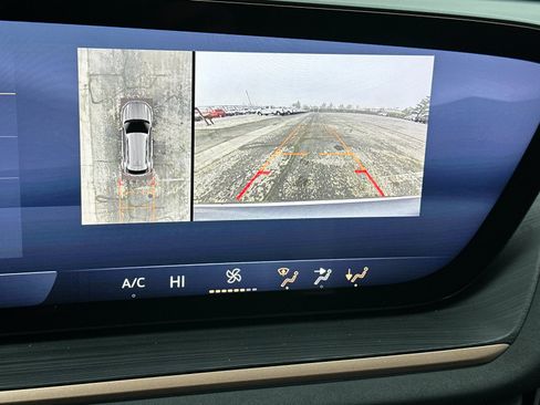 Used 2025 Buick Envision Sport Touring image 19