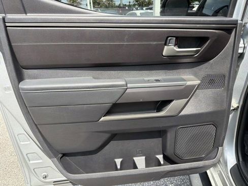 Used 2022 Toyota Tundra SR5 w/ Convenience Package RWD image 12