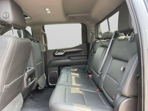 Certified 2022 Chevrolet Silverado 1500 LT Trail Boss w/ LT Trail Boss Premium Package AWD/4WD image 19