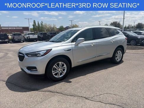 Used 2018 Buick Enclave Essence FWD image 6