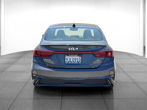 Used 2024 Kia Forte GT-Line FWD image 4