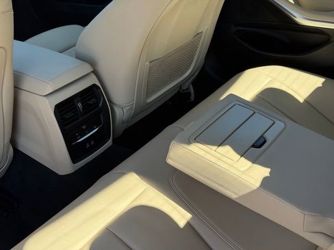 Used 2021 BMW 330i xDrive Sedan image 24