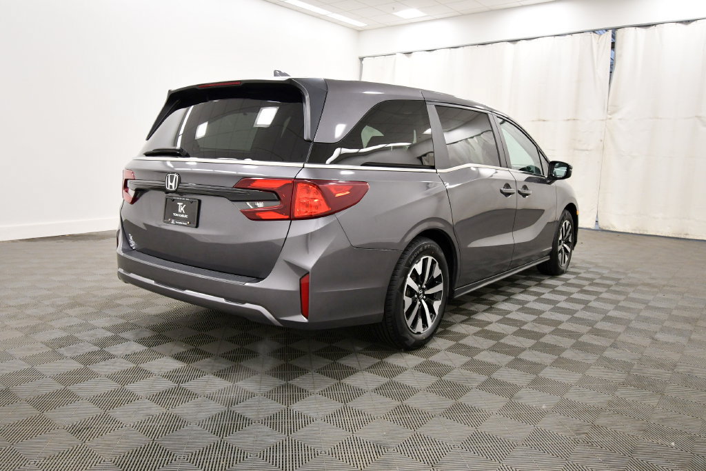 Certified 2025 Honda Odyssey EX-L image 8