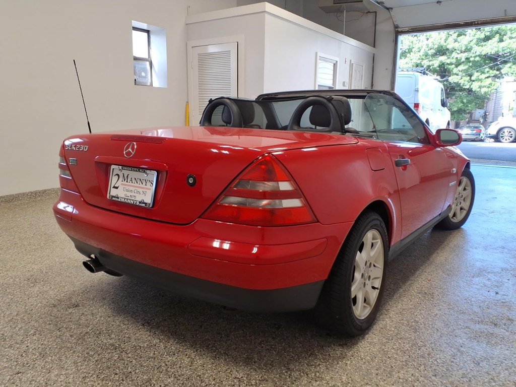 Used 1999 Mercedes-Benz SLK 230 image 4