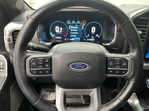 Certified 2023 Ford F150 Lariat w/ Equipment Group 502A High image 19