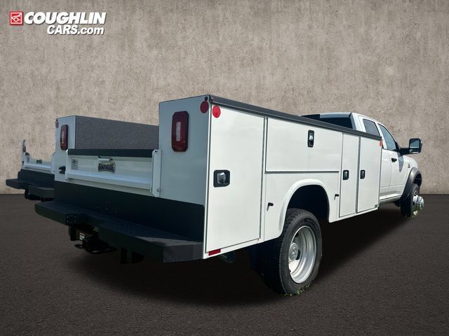New 2026 RAM 5500 Tradesman w/ Chrome Appearance Group AWD/4WD image 9