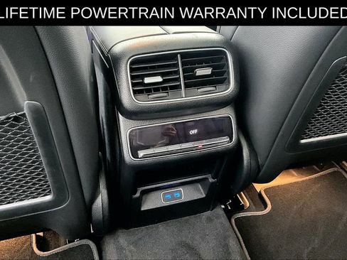 Used 2025 Mercedes-Benz GLS 450 4MATIC w/ AMG Line Exterior image 33