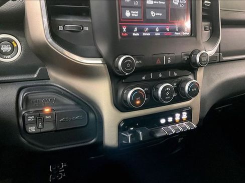 Used 2021 RAM 2500 Laramie AWD/4WD image 17