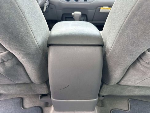 Used 2004 Toyota Camry LE image 13