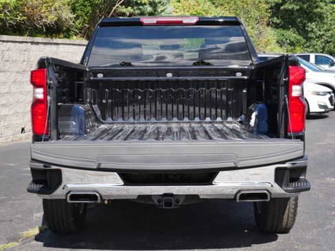 Certified 2023 Chevrolet Silverado 1500 LT w/ Z71 Off-Road Package AWD/4WD image 7