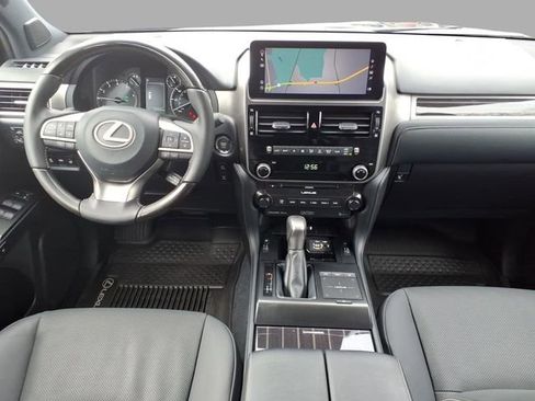 Certified 2023 Lexus GX 460 Premium w/ Premium Plus Package image 5
