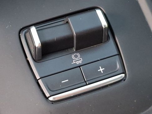 Used 2025 GMC Sierra 2500 Denali w/ Denali Reserve Package image 26