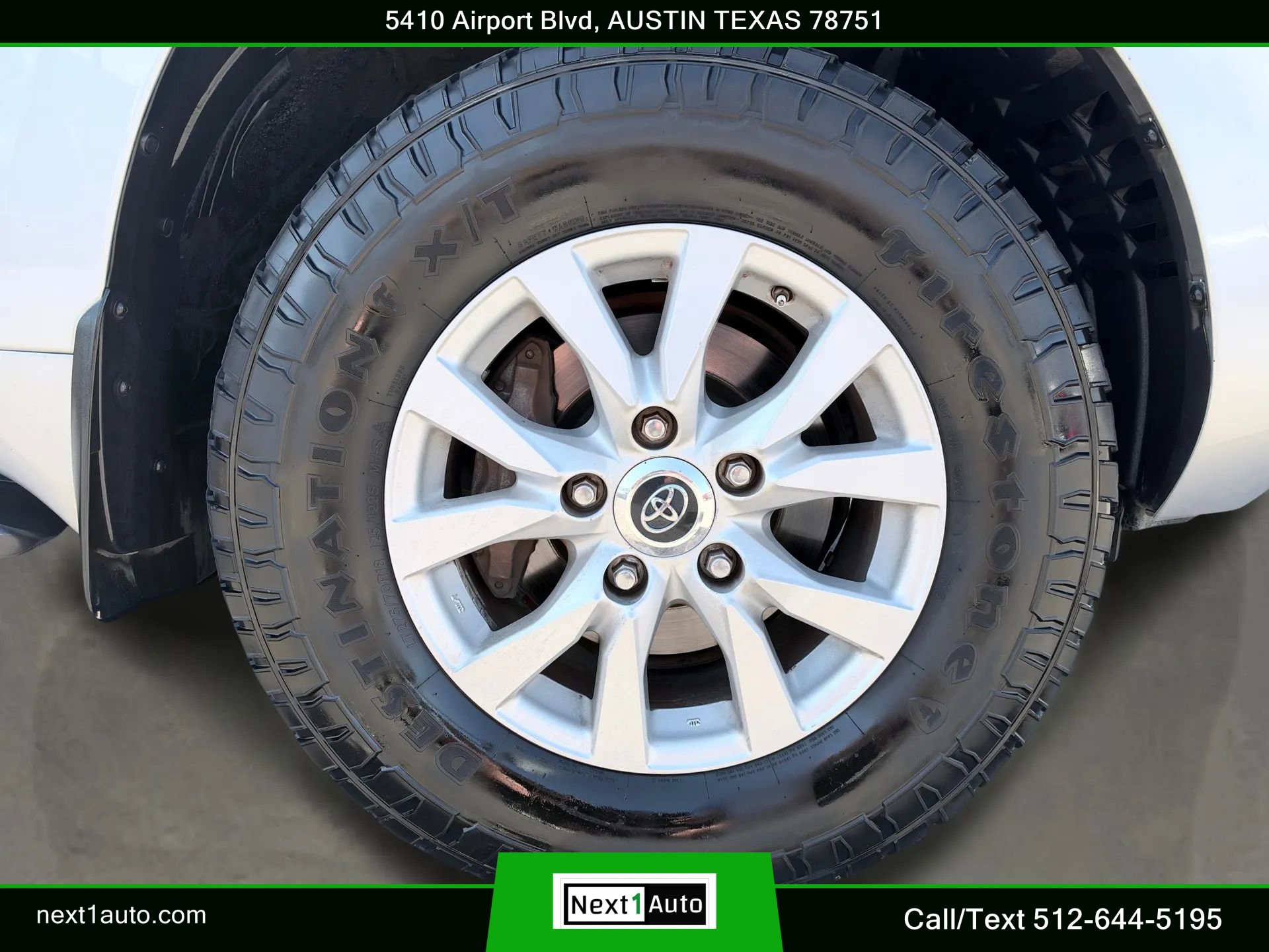 Used 2017 Toyota Land Cruiser AWD/4WD image 43