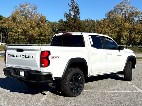 New 2024 Chevrolet Colorado Z71 w/ Z71 Convenience Package 2 image 21