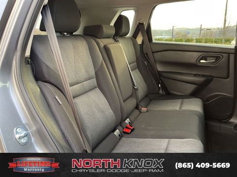 Used 2025 Nissan Rogue SV image 21