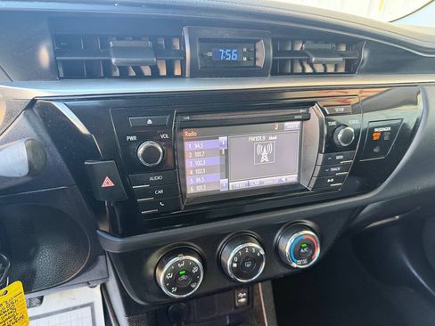 Used 2016 Toyota Corolla L FWD image 24