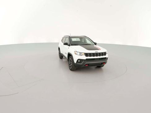 New 2026 Jeep Compass Trailhawk image 17