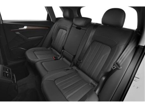 Used 2021 Audi Q5 e Prestige w/ Prestige Package AWD/4WD image 13