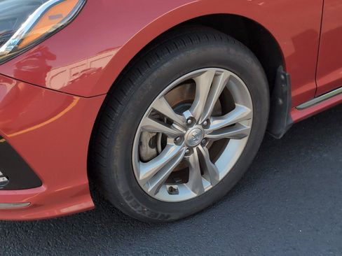 Used 2019 Hyundai Sonata Sport w/ Tech Package 03 FWD image 11