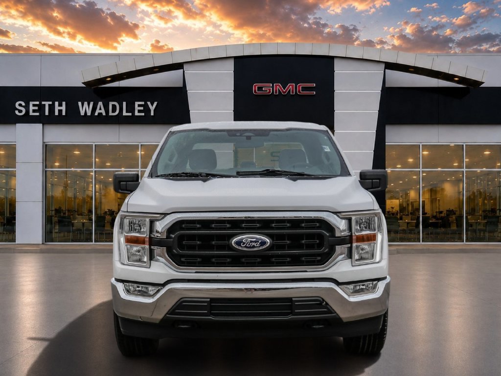 Used 2021 Ford F150 XLT AWD/4WD image 2