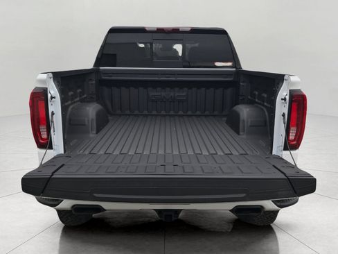 New 2026 GMC Sierra 1500 AT4 w/ AT4 Premium Package AWD/4WD image 12