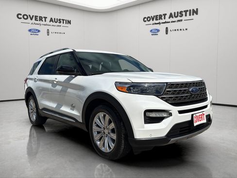 Used 2021 Ford Explorer King Ranch w/ Premium Technology Package RWD image 7